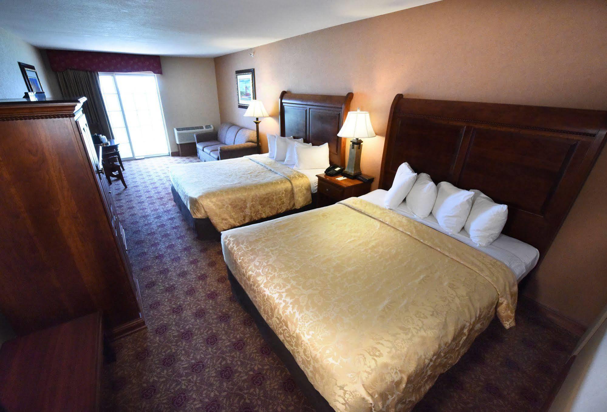 Hamilton Inn Select Beachfront Mackinaw City Eksteriør bilde